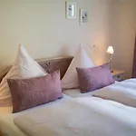 Lägenhet Gaestehaus Heidi Kröv