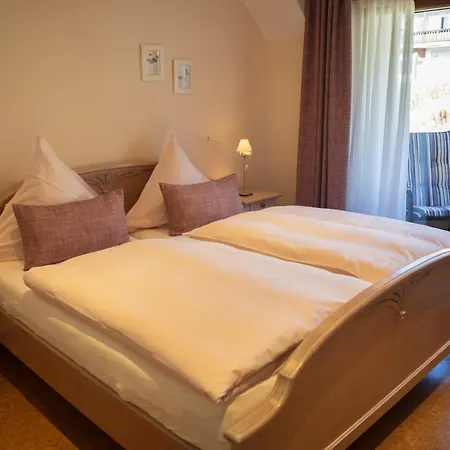 Apartment Gaestehaus Heidi Krov