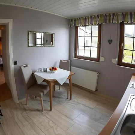 Gaestehaus Heidi * Kröv